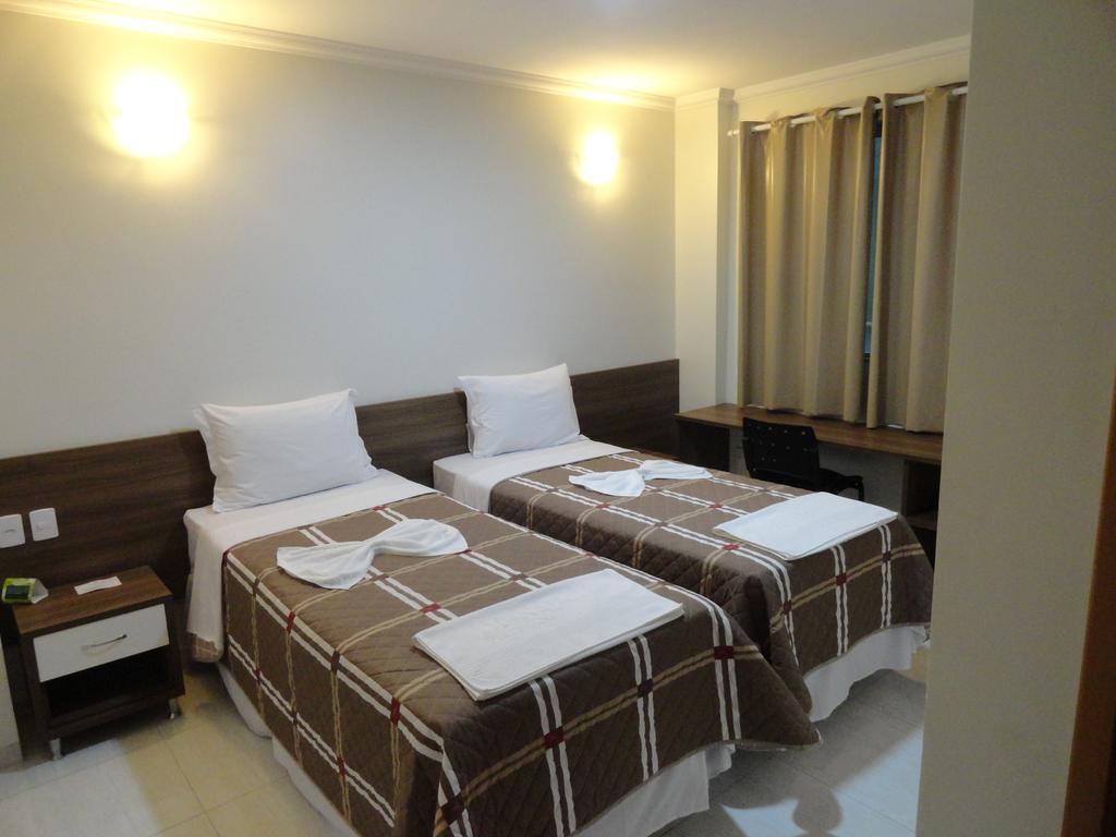Di Napoli Plaza 3*